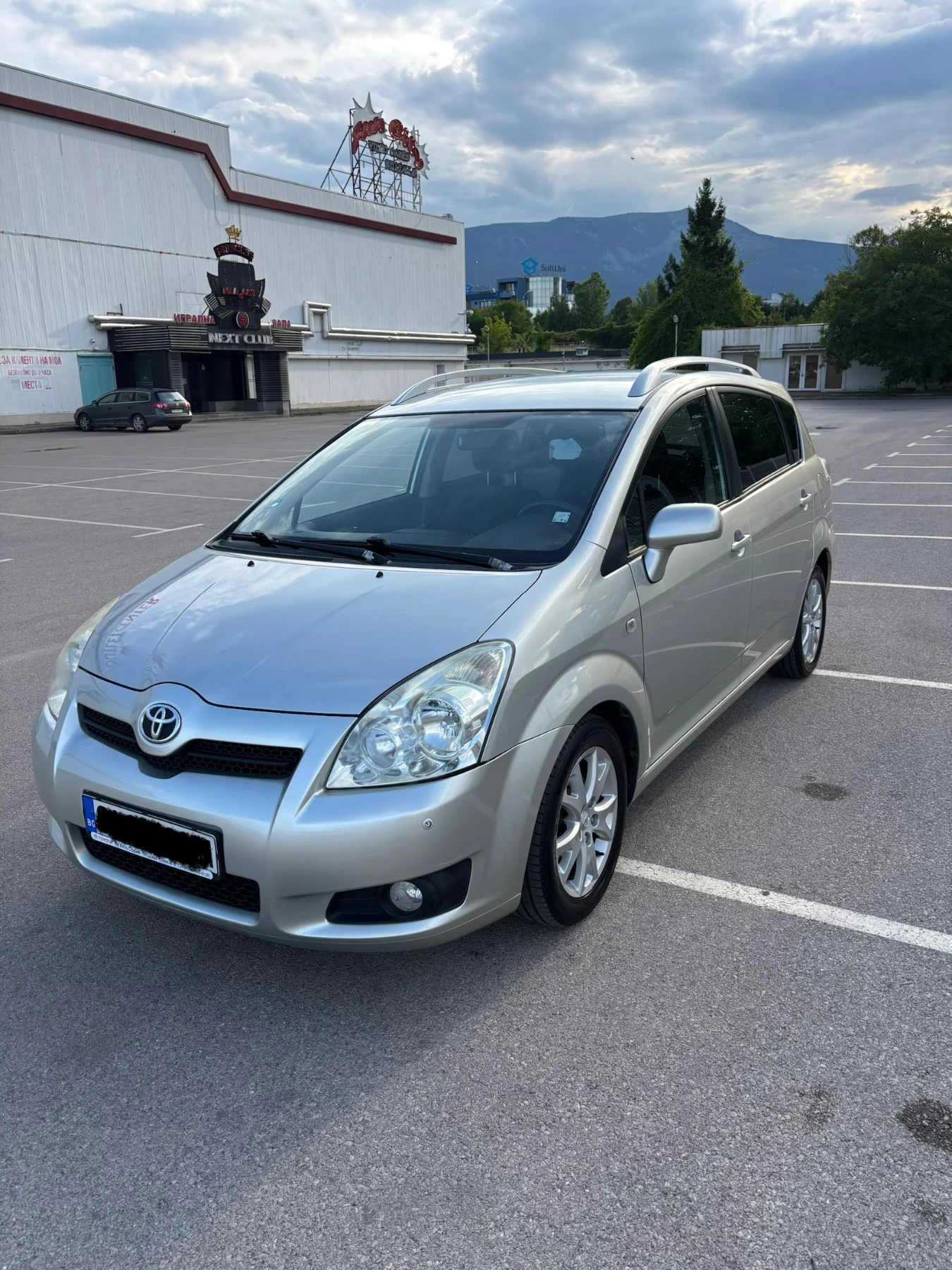Toyota Corolla verso 2.2 D4D