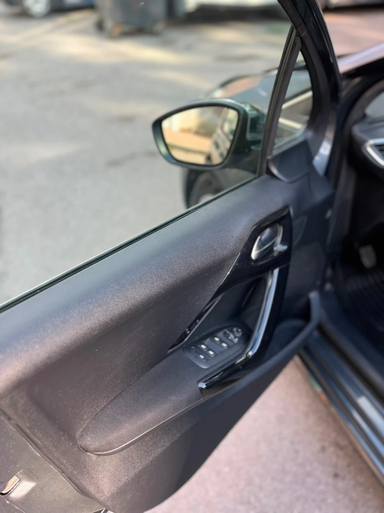 Peugeot 208 Климатроник facelift BlueHDI, снимка 9 - Автомобили и джипове - 55881558