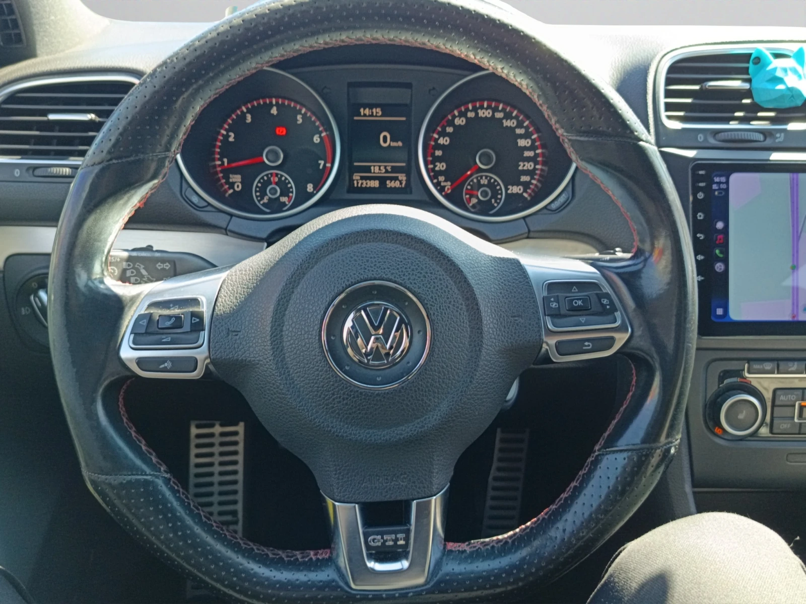 VW Golf GTI, снимка 10 - Автомобили и джипове - 56117794