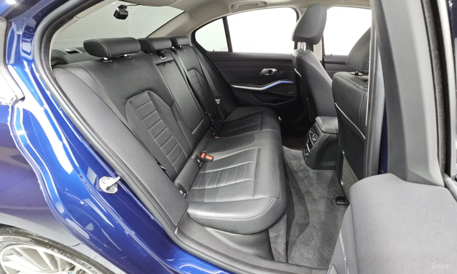 BMW 330 330i Luxury, снимка 11 - Автомобили и джипове - 56205988