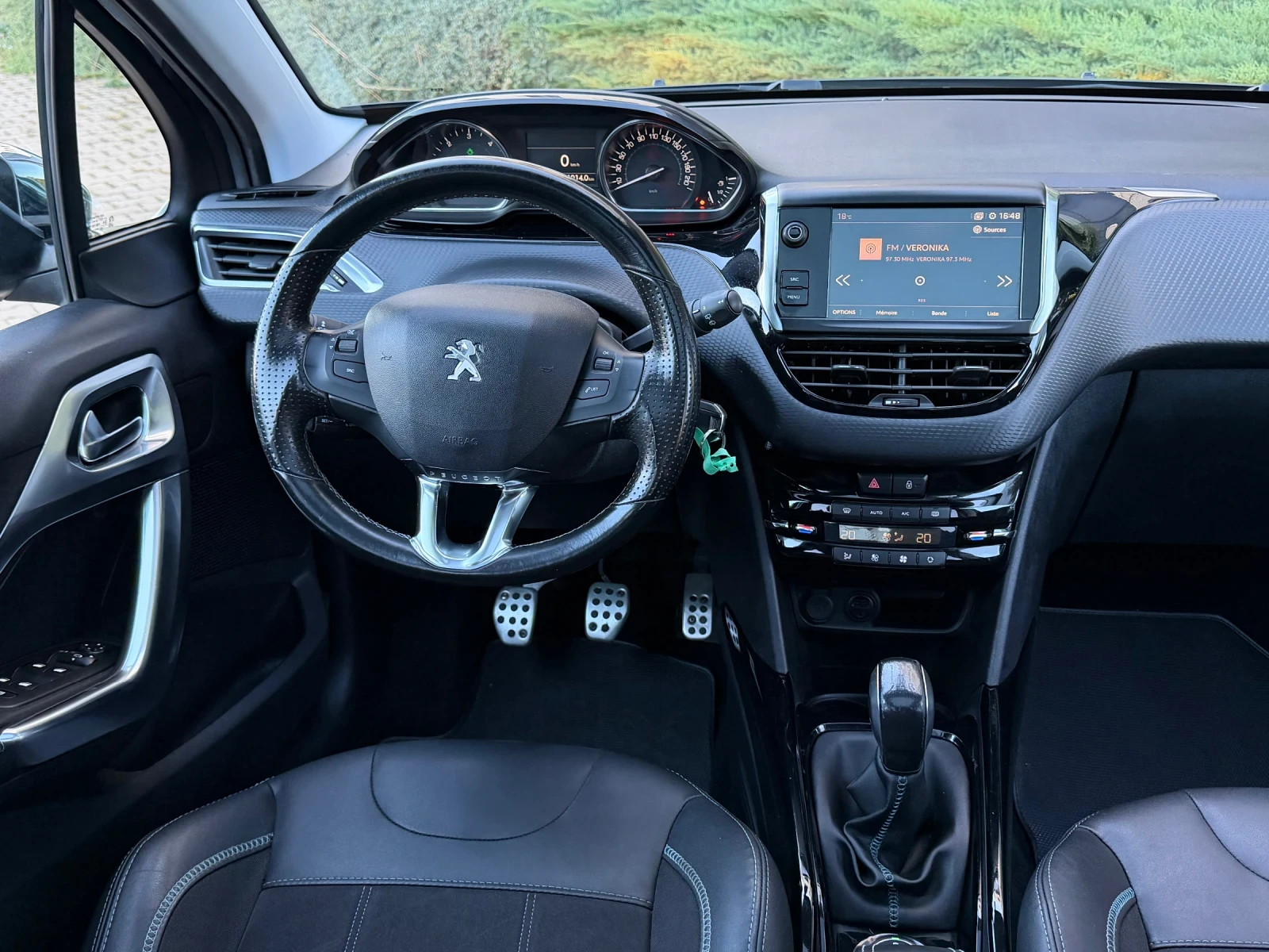 Peugeot 2008 1.6Hdi Crossway, снимка 9 - Автомобили и джипове - 56364324