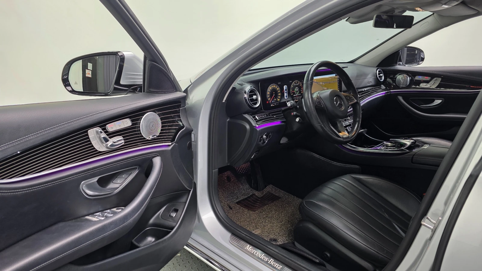 Mercedes-Benz E 400 4Matic * DIS * BURM * ����� * 360 * HUD | Mobile.bg � ����������� 12