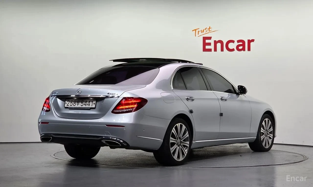 Mercedes-Benz E 400 4Matic * DIS * BURM * ����� * 360 * HUD | Mobile.bg � ����������� 3
