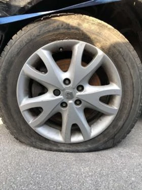 Renault Koleos 2.5i - 4Х4, снимка 6