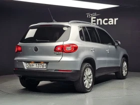 VW Tiguan 2.0 Tdi 5N, снимка 2