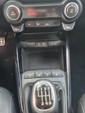 Kia Stonic Kia Stonic 1.0T-GDI Platinum Edition | Mobile.bg    9