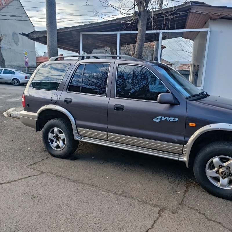 Kia Sportage, снимка 8 - Автомобили и джипове - 46854054