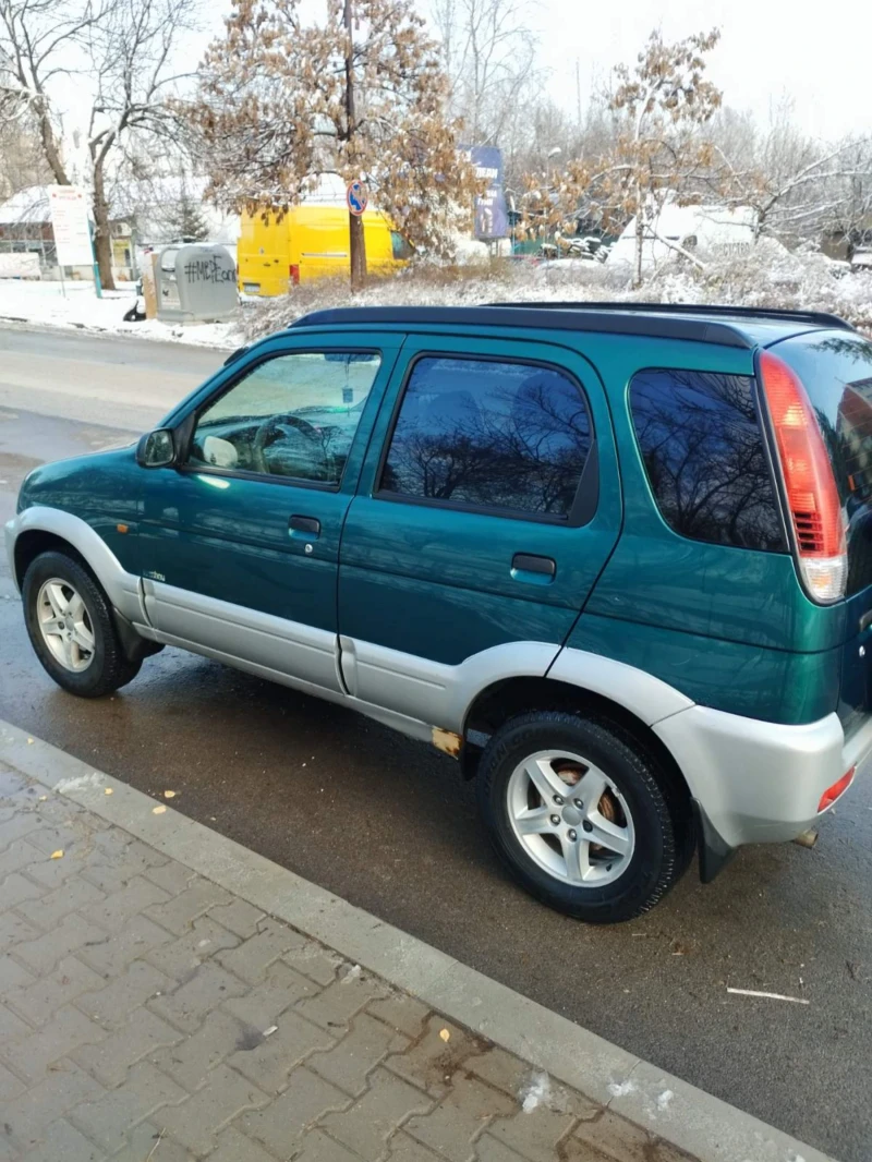 Daihatsu Terios Автоматик , снимка 7 - Автомобили и джипове - 48436473