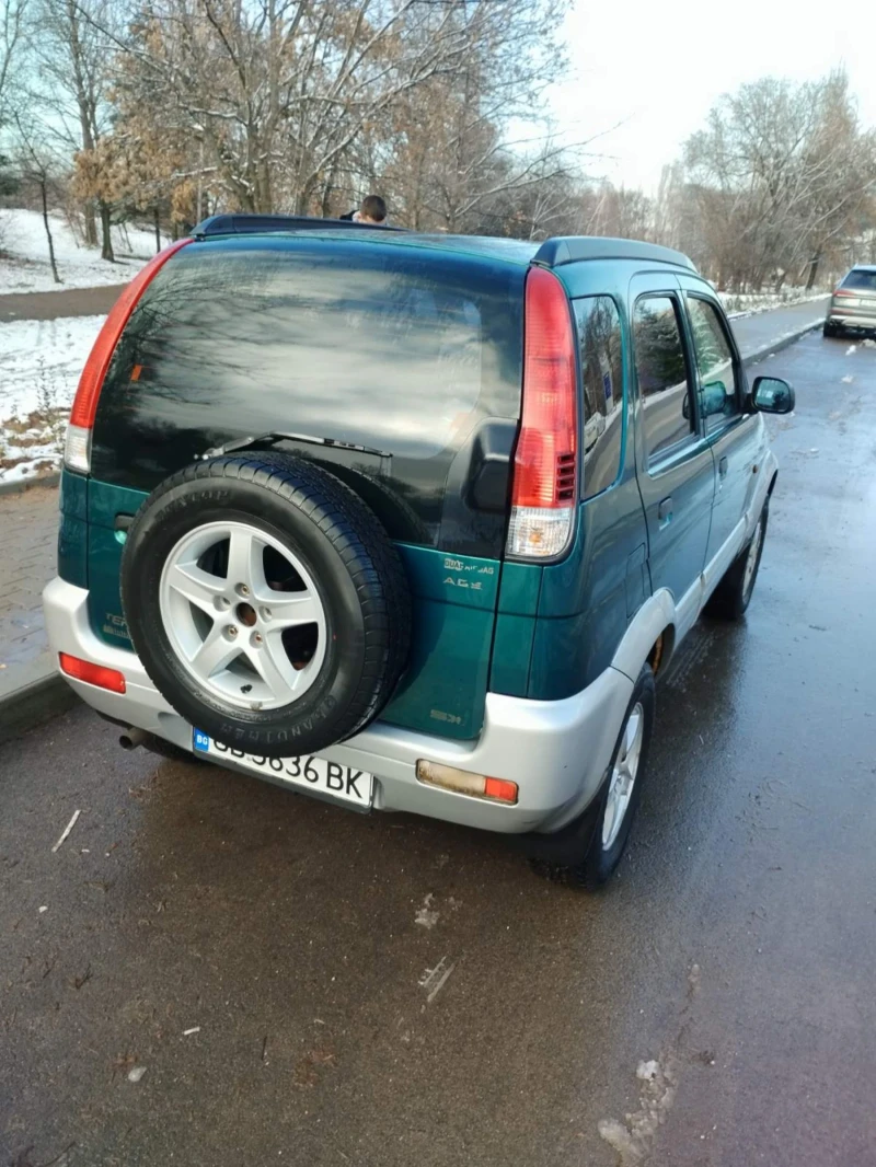 Daihatsu Terios Автоматик , снимка 6 - Автомобили и джипове - 48436473