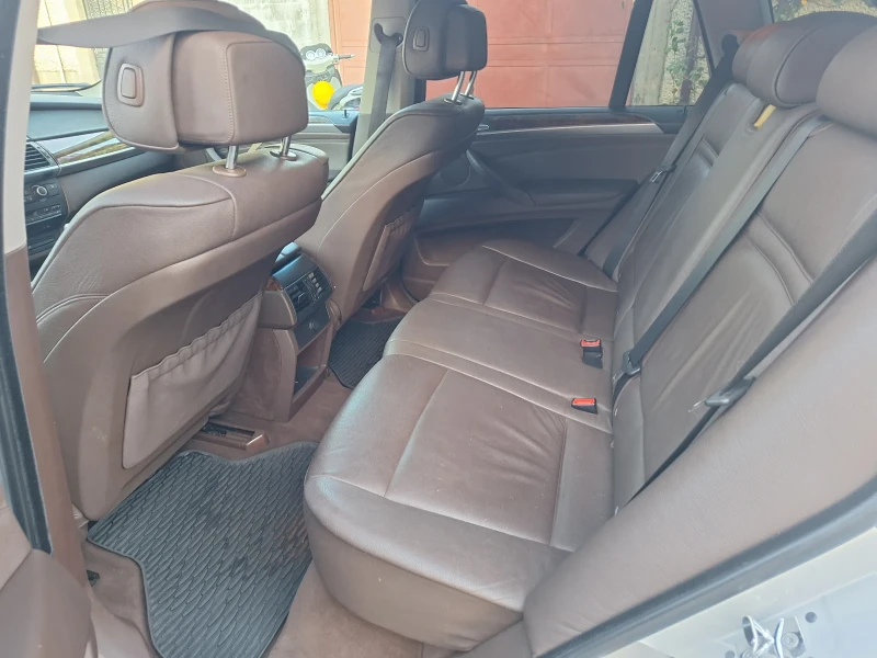 BMW X5 3.0, снимка 15 - Автомобили и джипове - 49201513