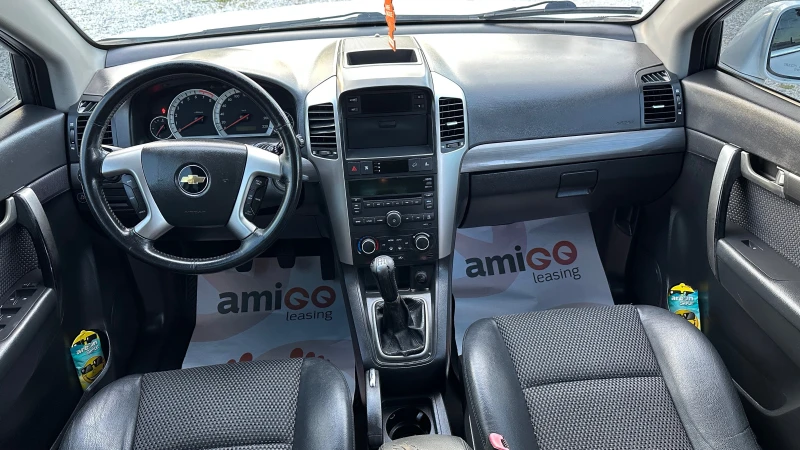 Chevrolet Captiva 2.4i газ 7 места, снимка 11 - Автомобили и джипове - 50404167