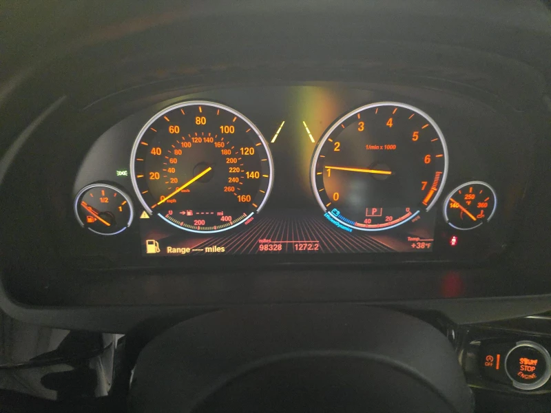 BMW X5 M* SPORT* HARMON* KARDON* ХЕДЪП* КАМЕРА* КЕЙЛЕС* , снимка 11 - Автомобили и джипове - 53273772