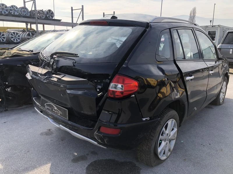 Renault Koleos 2.5i - 4Х4, снимка 4 - Автомобили и джипове - 32185262