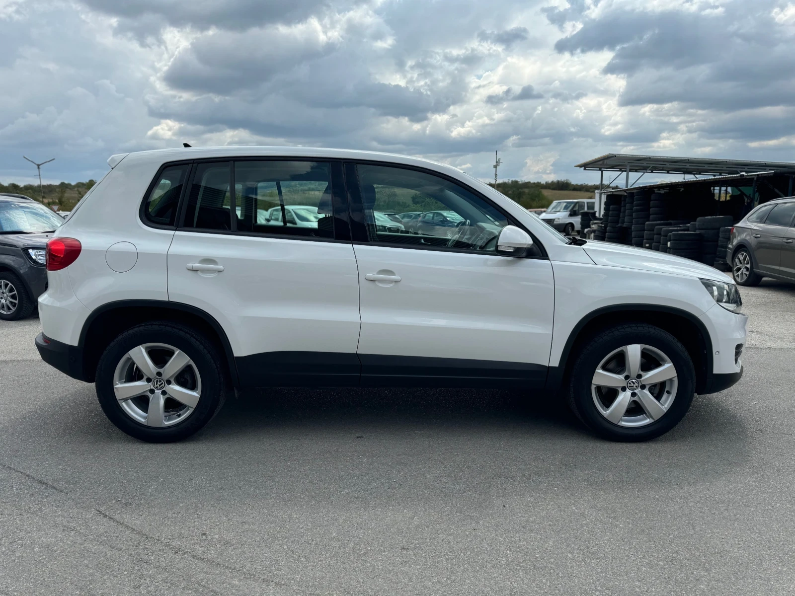 VW Tiguan 2.0TDI - изображение 4