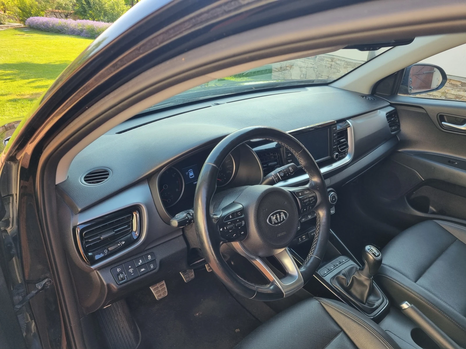 Kia Stonic  - изображение 5