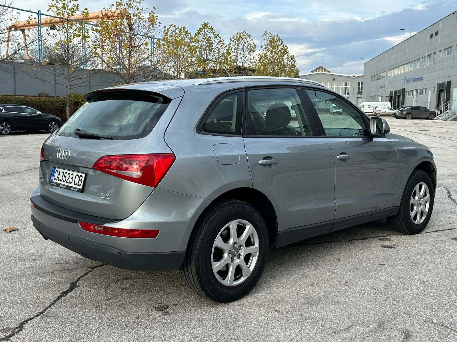 Audi Q5 2.0d 170 к.с. quattro - изображение 4