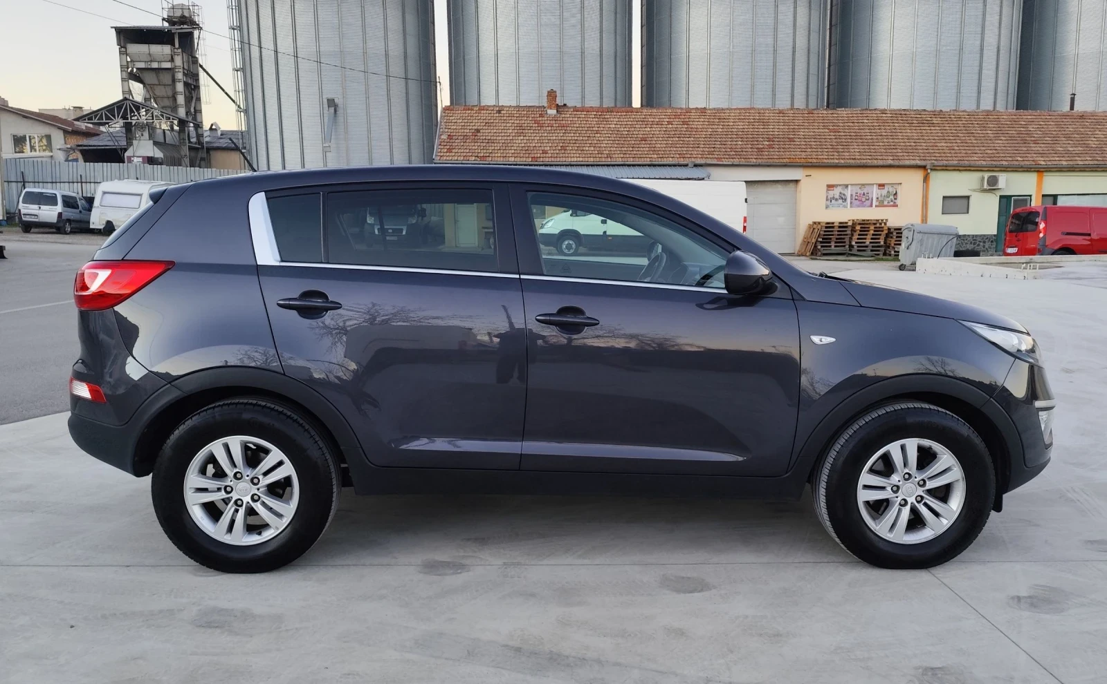 Kia Sportage 1.7CRDI-6��-NAVI-������-EURO-5 | Mobile.bg � ����������� 7