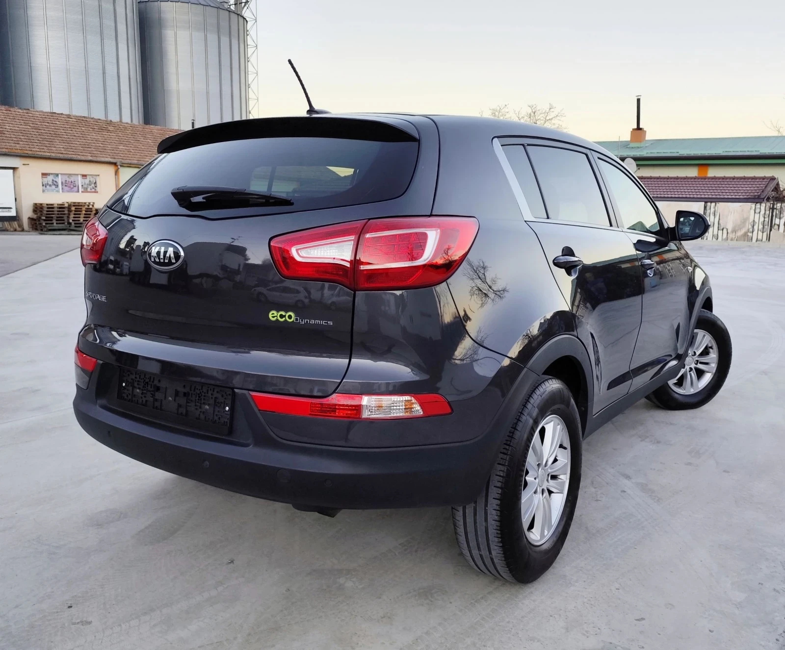 Kia Sportage 1.7CRDI-6��-NAVI-������-EURO-5 | Mobile.bg � ����������� 6