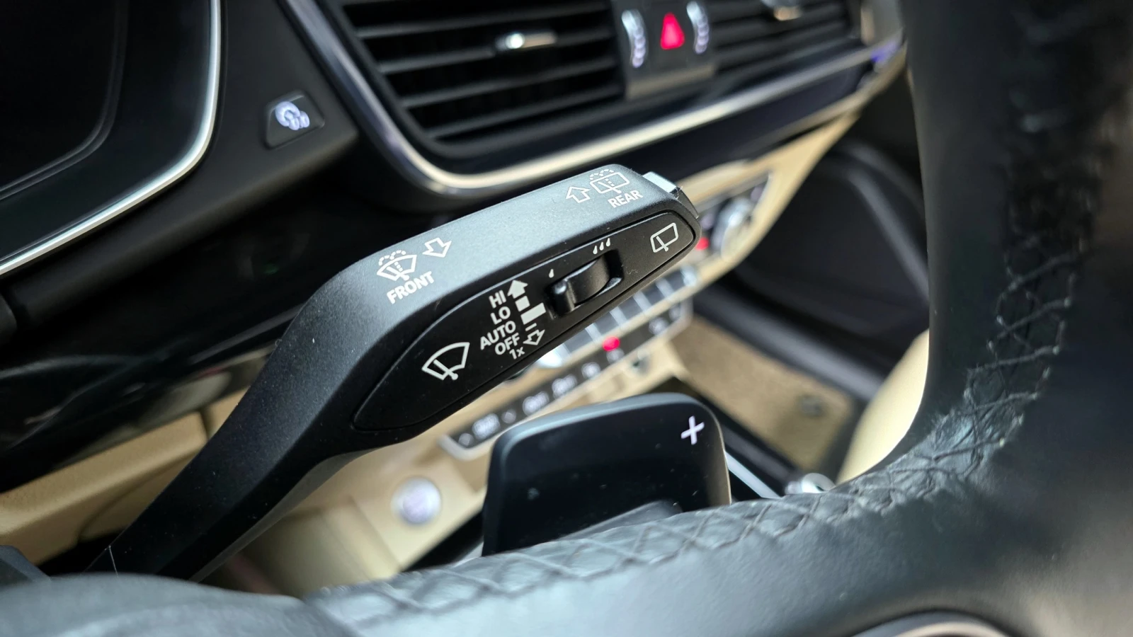 Audi Q5 40 TDI Quattro Premium | 360 CAM | HUD | DISTRONIC, снимка 15 - Автомобили и джипове - 54682529