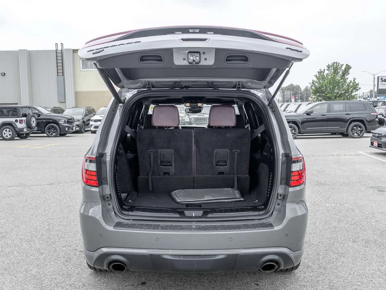 Dodge Durango RT PLUS | TOW 'N GO | ДИСТРОНИК, снимка 6 - Автомобили и джипове - 54915795
