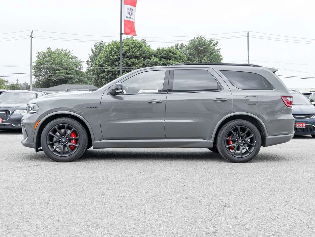 Dodge Durango RT PLUS | TOW 'N GO | ДИСТРОНИК, снимка 2 - Автомобили и джипове - 54915795