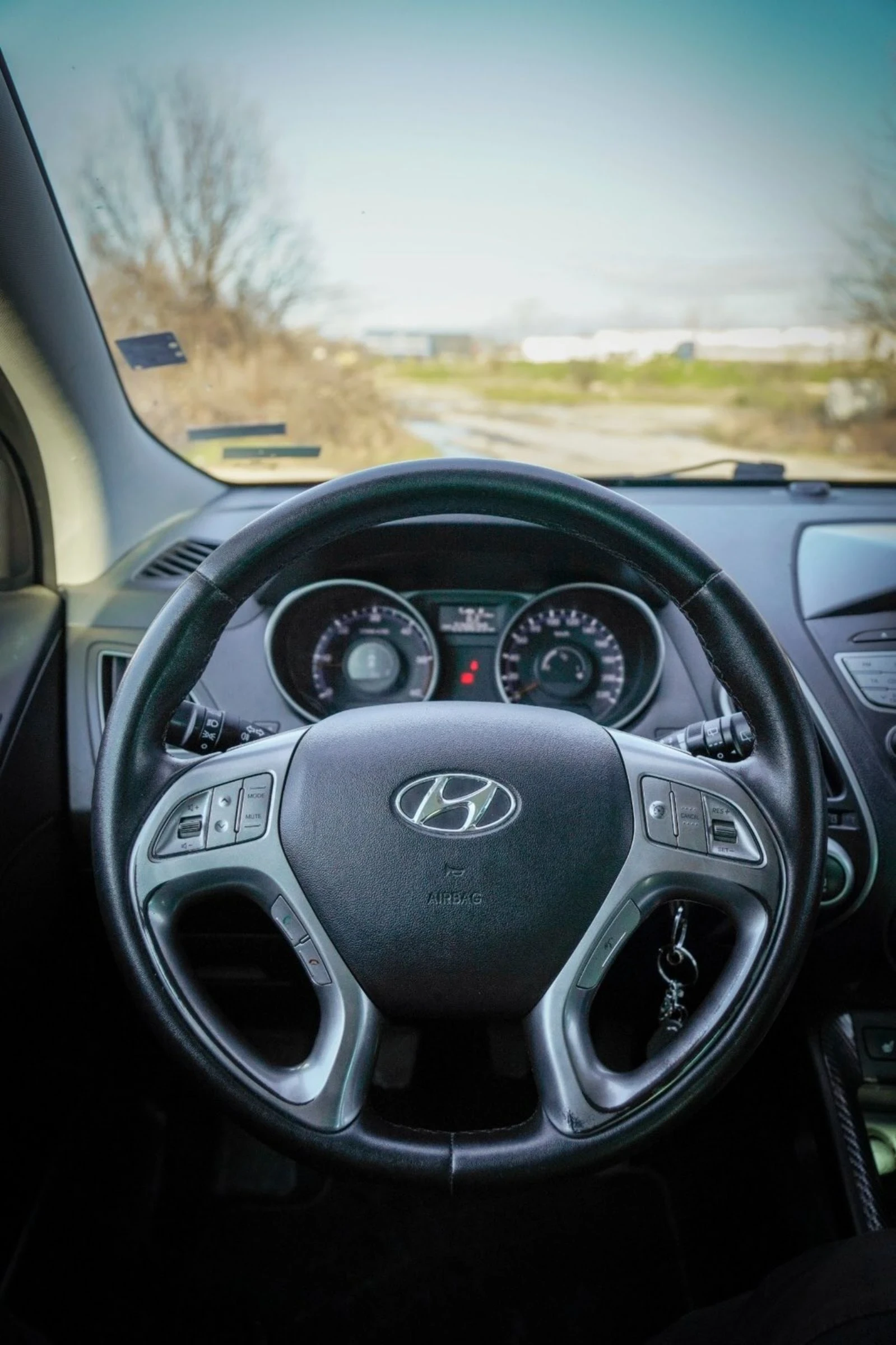 Hyundai IX35 1.7 CRDI, снимка 11 - Автомобили и джипове - 55150673
