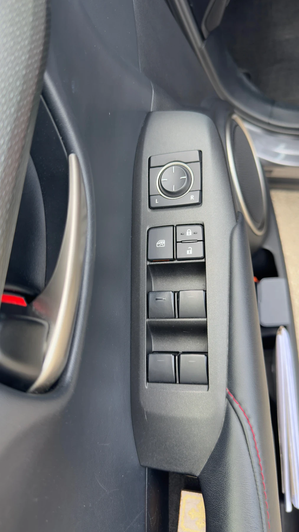 Lexus NX 200t F SPORT, AWD, снимка 13 - Автомобили и джипове - 55605288