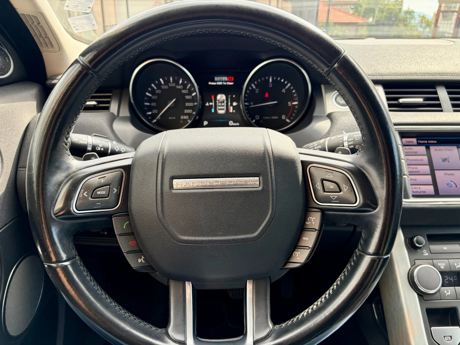 Land Rover Range Rover Evoque 2.2 ПЕЖО МОТОР, снимка 10 - Автомобили и джипове - 55727279