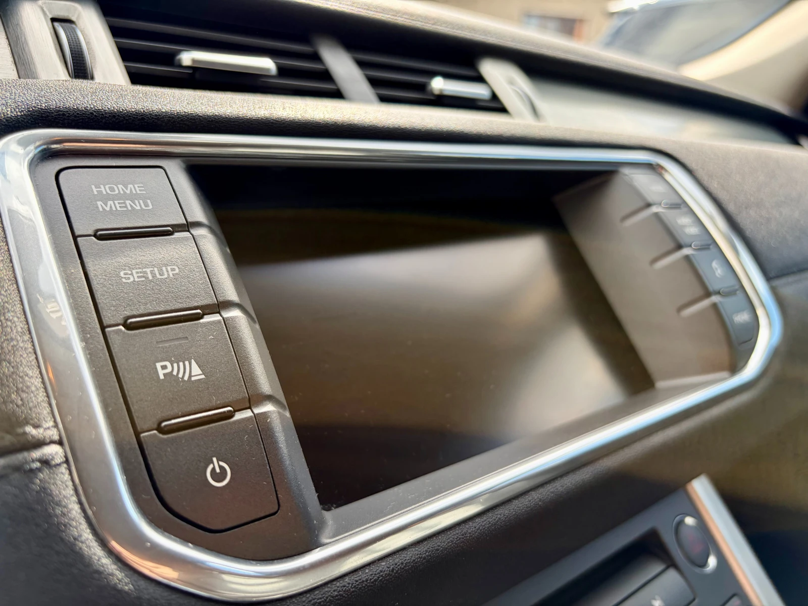 Land Rover Range Rover Evoque 2.2 ПЕЖО МОТОР, снимка 15 - Автомобили и джипове - 55727279