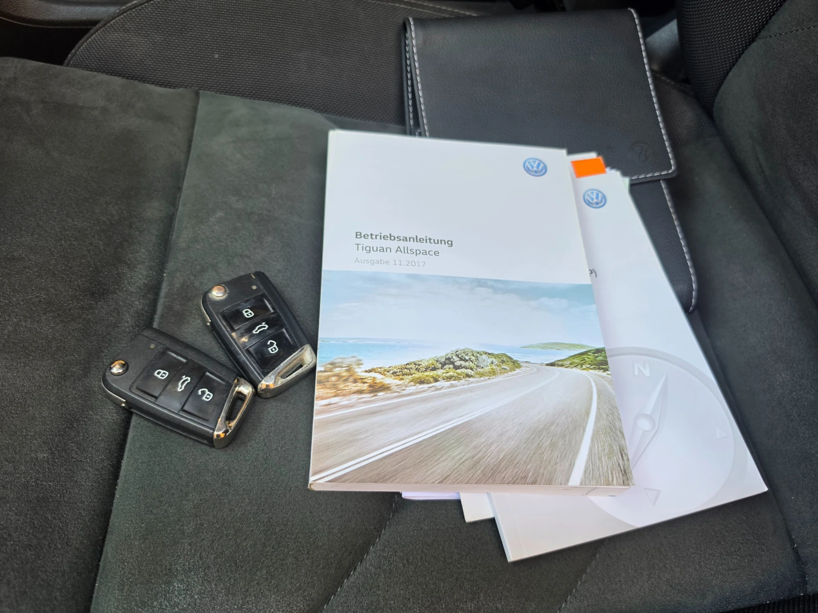 VW Tiguan Allspace 2, 0 DSG HIGHLINE, снимка 6 - Автомобили и джипове - 56021872