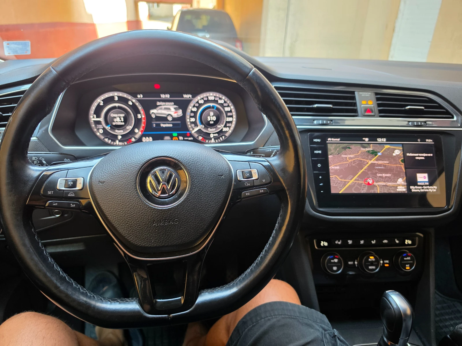 VW Tiguan Allspace 2, 0 DSG HIGHLINE, снимка 7 - Автомобили и джипове - 56021872