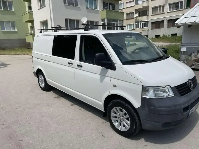 VW T5, снимка 1 - Бусове и автобуси - 49033380