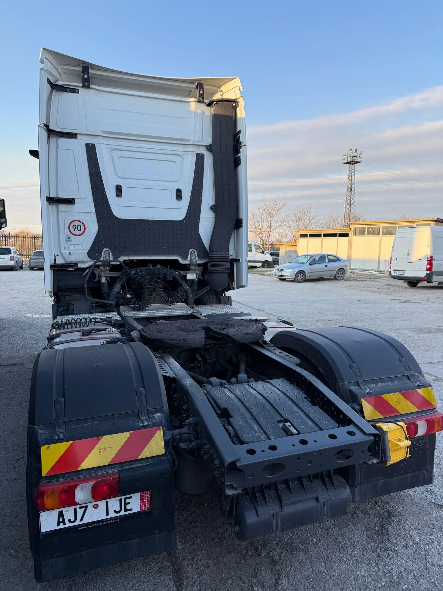 Mercedes-Benz Actros 1845 - изображение 4