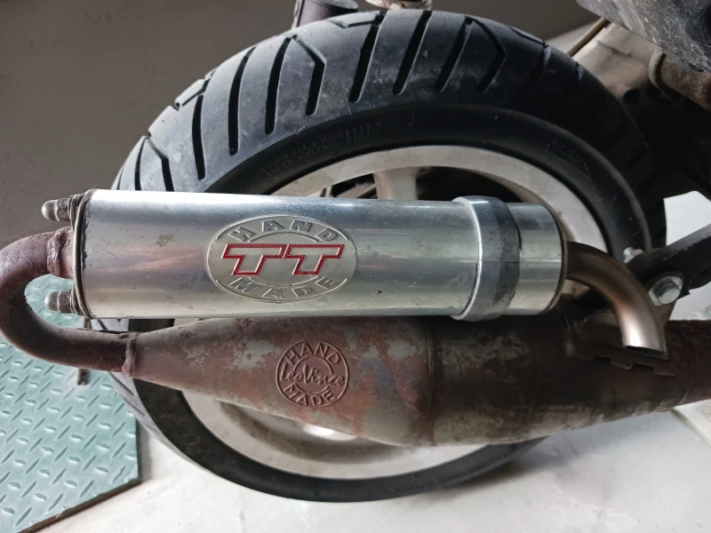 Yamaha Aerox, снимка 10 - Мотоциклети и мототехника - 52389754