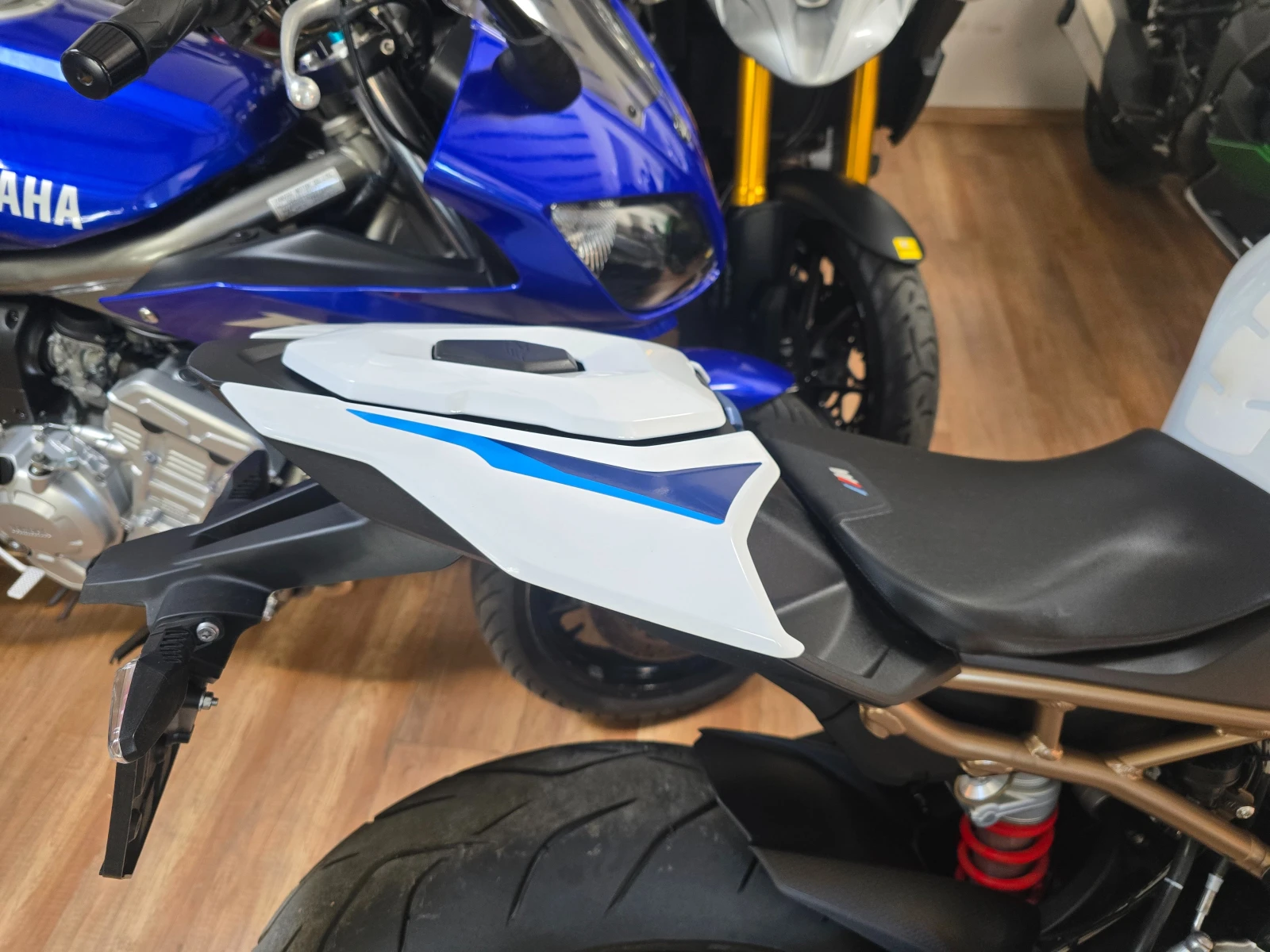 BMW S 1000R  "M" Carbon Wheels | Mobile.bg   12