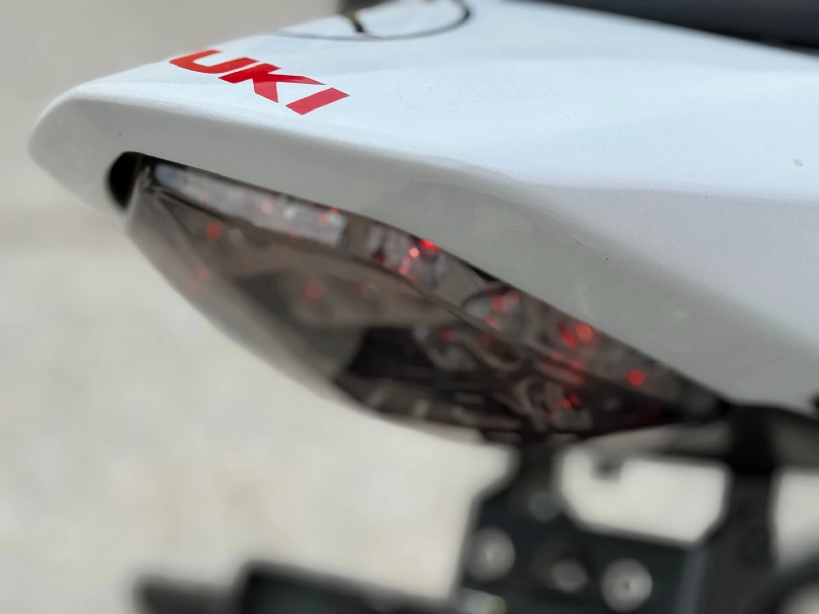 Suzuki Gsxr K3 - изображение 9