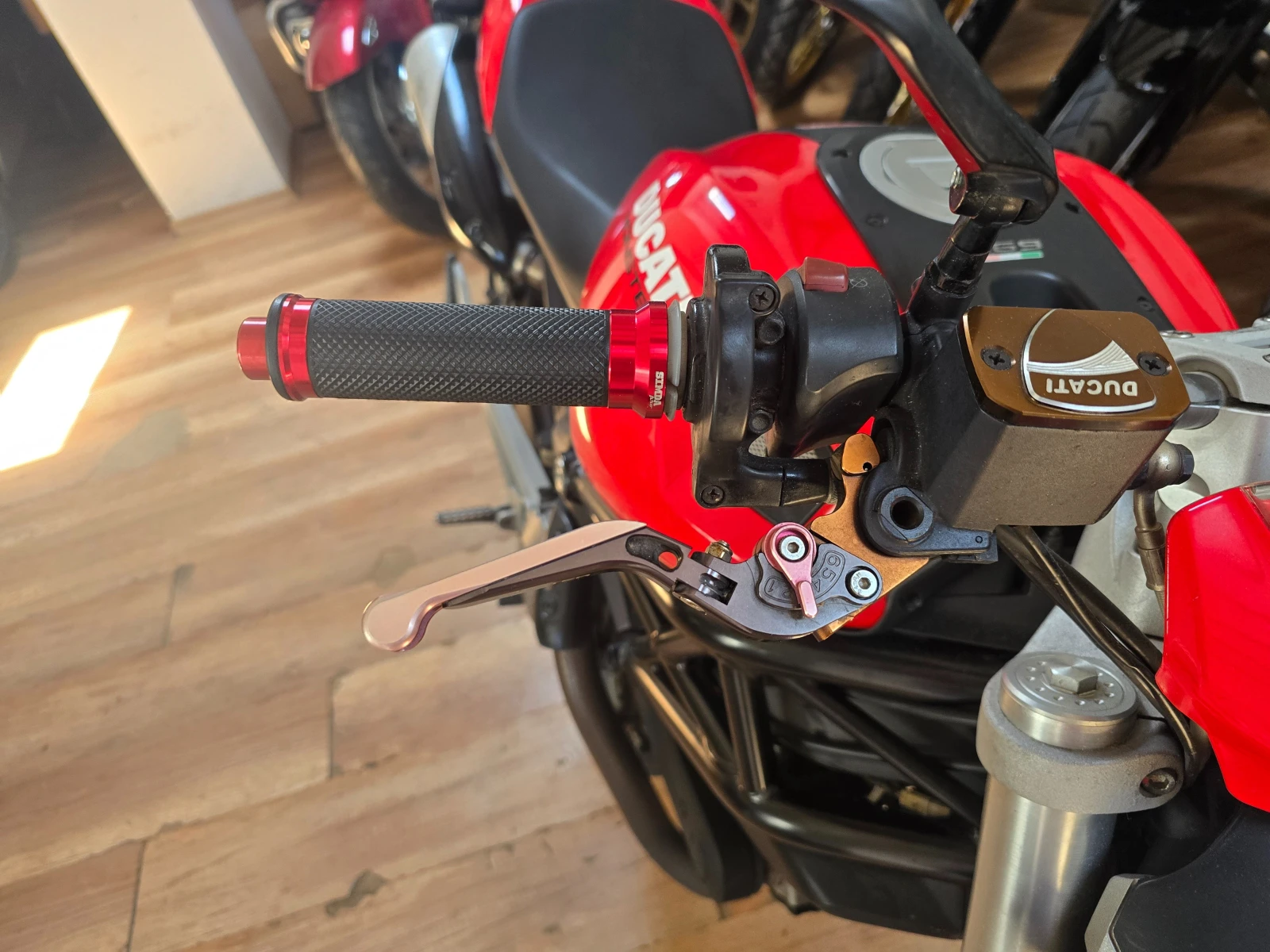 Ducati Monster 696, снимка 4 - Мотоциклети и мототехника - 55565998