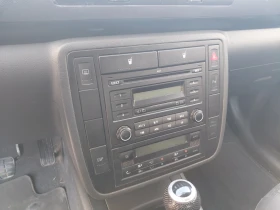 VW Sharan 1.9 TDI 116 к.с, снимка 16