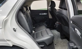 Genesis GV70 2.2D AWD* DISTRONIC* 360* ПОДГРЕВ* ОБДУХВАНЕ* , снимка 14