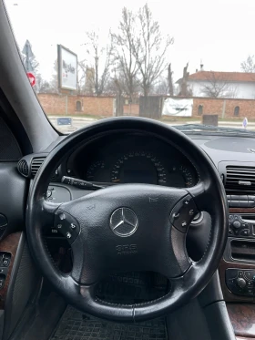 Mercedes-Benz C 220, снимка 8