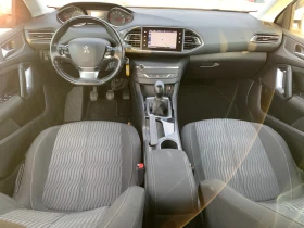 Peugeot 308 1.2i | Mobile.bg    7