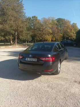 Skoda Superb 2.0, снимка 3