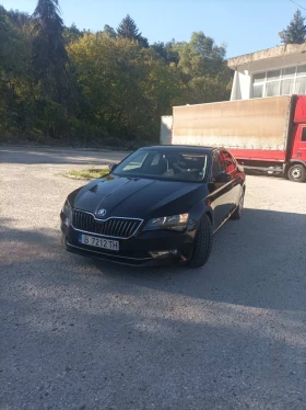 Skoda Superb 2.0, снимка 2