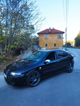 Seat Leon - 5879 € / 11498.32 лв. - 62738888 5
