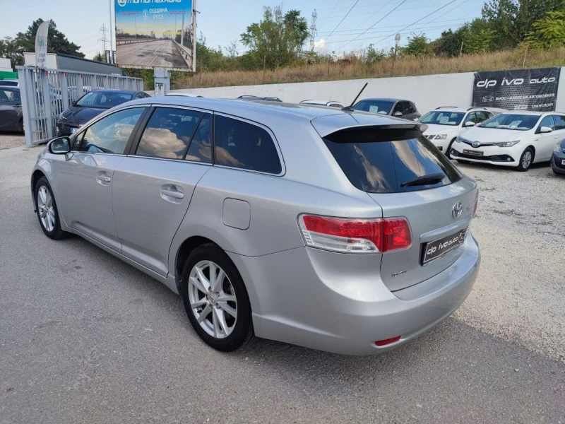 Toyota Avensis 2.0 D4D. NAVI, TOP, ВНОС, снимка 3 - Автомобили и джипове - 42059455