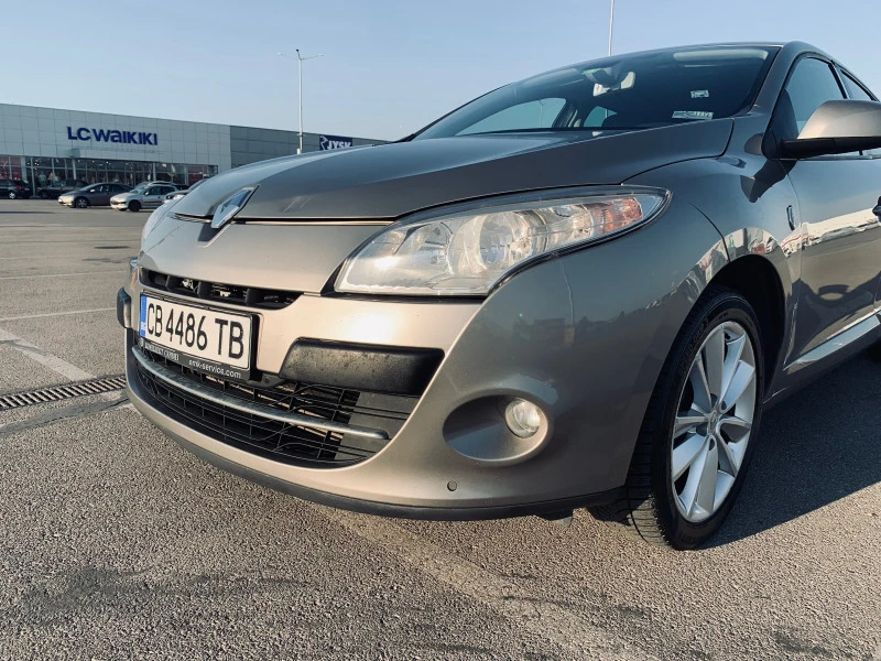 Renault Megane TCe 1.4 131hp, снимка 5 - Автомобили и джипове - 47910651