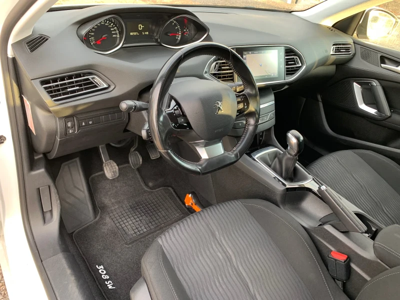 Peugeot 308 1.2i, снимка 10 - Автомобили и джипове - 47803038