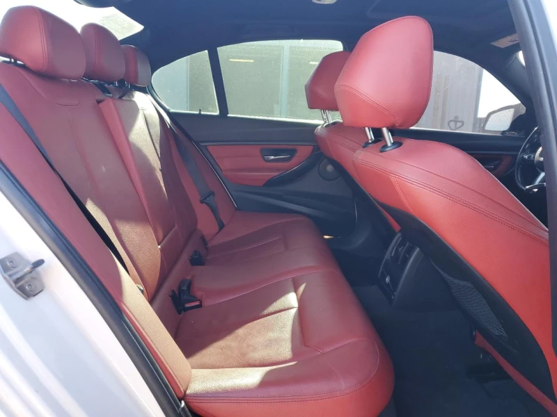 BMW 335 i M Sport / 3.0 Turbo / Harman Kardon /Ел. седалки, снимка 10 - Автомобили и джипове - 52190676