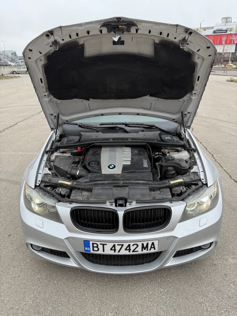 BMW 330 D Xdrive M Pack, снимка 17 - Автомобили и джипове - 53275741