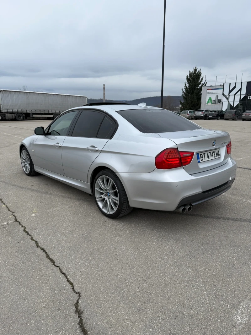 BMW 330 D Xdrive M Pack, снимка 4 - Автомобили и джипове - 53275741